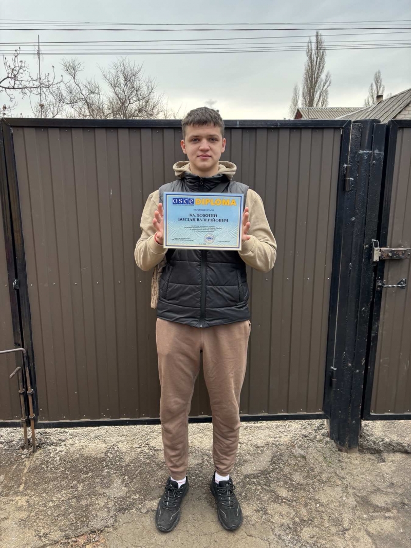 19.01.2025 Керівництво ГО &laquo;Міжнародної Дипломатичної Місії &laquo;ОБСЕ&raquo; нагородило громадського дипломата ГО &laquo;Міжнародна дипломатична місія &laquo;ОБСЕ&raquo; Колюжного Богдана Валерійовича почесним дипломом.