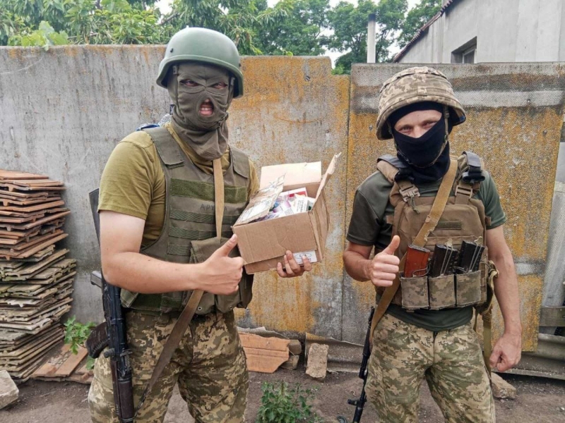 16.08.2024 Громадський дипломат ГО &laquo;Міжнародна дипломатична місія &laquo;ОБСЕ&raquo; Сергій Савчук з волонтерами передав медичні комплекти та іншу допомогу нашим захисникам!