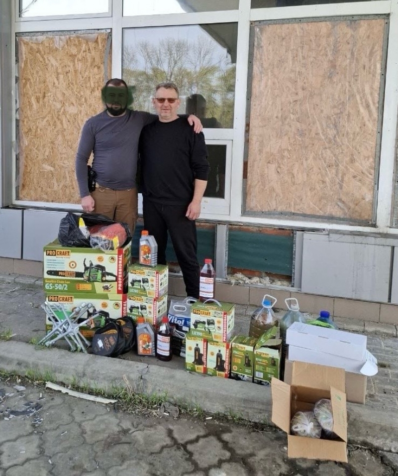 25.04.2025 Продовжуємо робити добрі справи. Знову в дорозі! Громадський дипломат ГО &laquo;Міжнародної Дипломатичної Місії &laquo;ОБСЕ&raquo; Приходько Григорій Дмитрович з волонтерами привіз допомогу нашим захисникам.