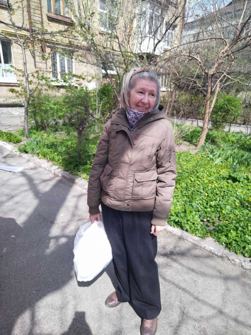 21.04.2025 Продовжуємо робити добрі справи!  Член правління (громадський дипломат) ГО &laquo; Міжнародна Дипломатична місія &laquo;ОБСЕ&raquo; Самсон Загоруйко передав малозабезпеченим продукти харчування.