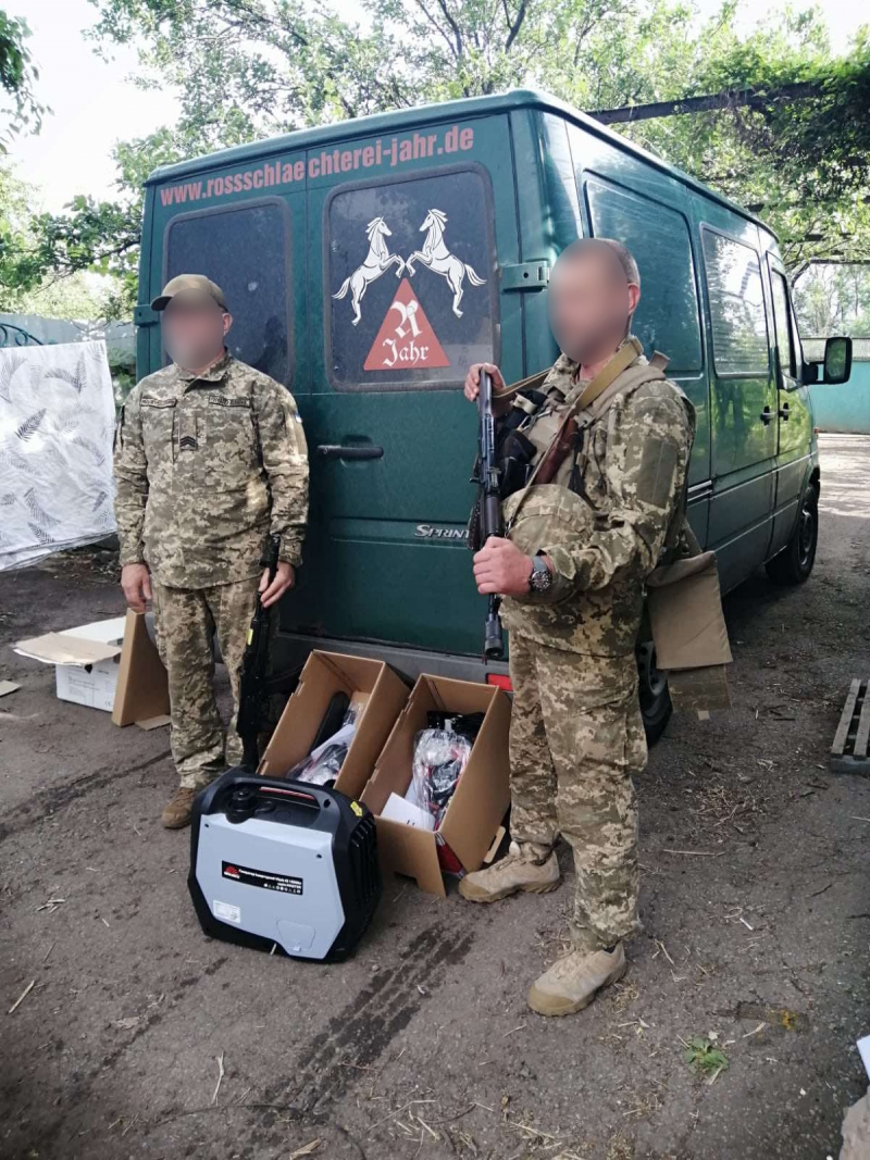 3.06.2024 Продовжуємо творити добрі справи. Знову в дорозі! Громадський дипломат ГО &laquo;Міжнародної Дипломатичної Місії &laquo;ОБСЕ&raquo; Приходько Григорій Дмитрович з волонтерами привіз допомогу нашим захисникам.