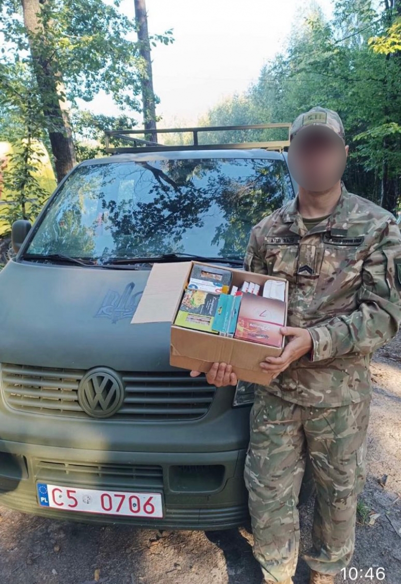 5.09.2024 Продовжуємо робити добрі справи, громадський дипломат ГО &laquo;Міжнародна Дипломатична місія &laquo;ОБСЕ&raquo; Володимир Мисенко передав допомогу нашим захисникам.