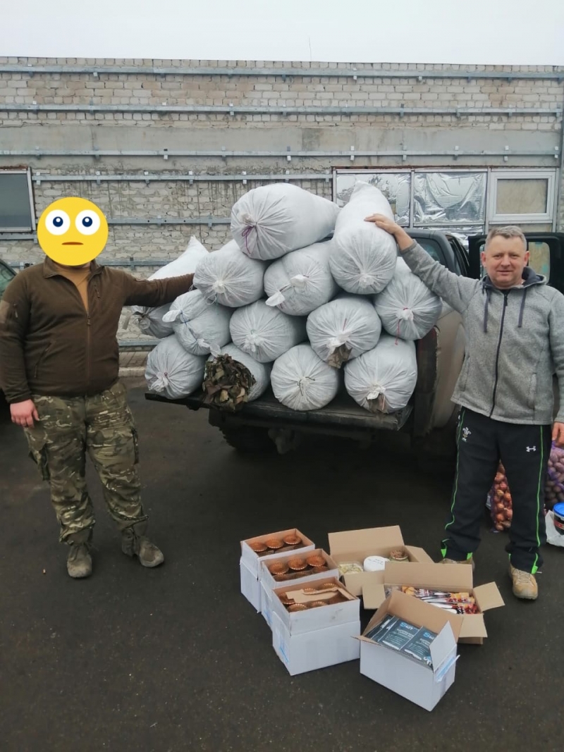 30.01.2025 Продовжуємо робити добрі справи. Знову в дорозі! Громадський дипломат ГО &laquo;Міжнародної Дипломатичної Місії &laquo;ОБСЕ&raquo; Приходько Григорій Дмитрович з волонтерами привіз допомогу нашим захисникам на Донбас.