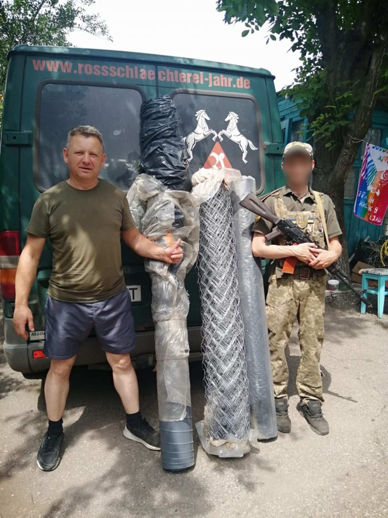 3.07.2024 Продовжуємо робити добрі справи. Знову в дорозі! Громадський дипломат ГО &laquo;Міжнародної Дипломатичної Місії &laquo;ОБСЕ&raquo; Приходько Григорій Дмитрович з волонтерами привіз допомогу нашим захисникам.