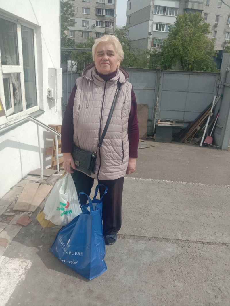 1.05.2025 Продовжуємо робити добрі справи!  Заступник голови правління (громадський дипломат) ГО &laquo; Міжнародна Дипломатична місія &laquo;ОБСЕ&raquo; Володимир Загоруйко передав продукти харчування малозабезпеченим.