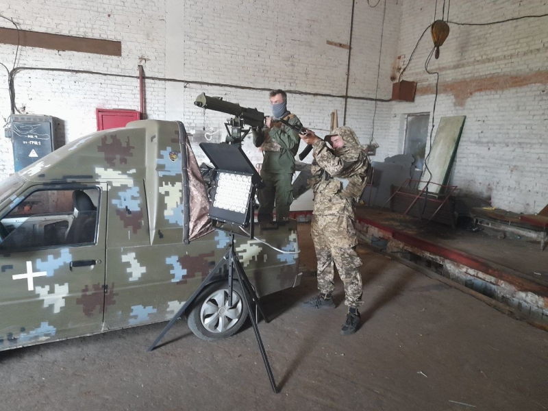 6.10.2024 Продовжуємо робити добрі справи, громадський дипломат ГО &laquo;Міжнародна Дипломатична місія &laquo;ОБСЕ&raquo; Володимир Мисенко передав допомогу нашим захисникам.