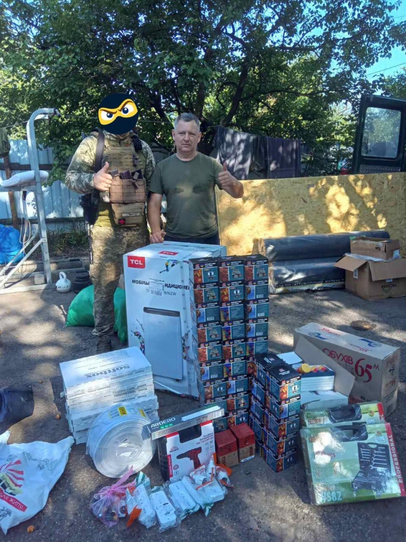 28.07.2024 Продовжуємо робити добрі справи. Знову в дорозі! Громадський дипломат ГО &laquo;Міжнародної Дипломатичної Місії &laquo;ОБСЕ&raquo; Приходько Григорій Дмитрович з волонтерами привіз допомогу нашим захисникам в місто Курахове.