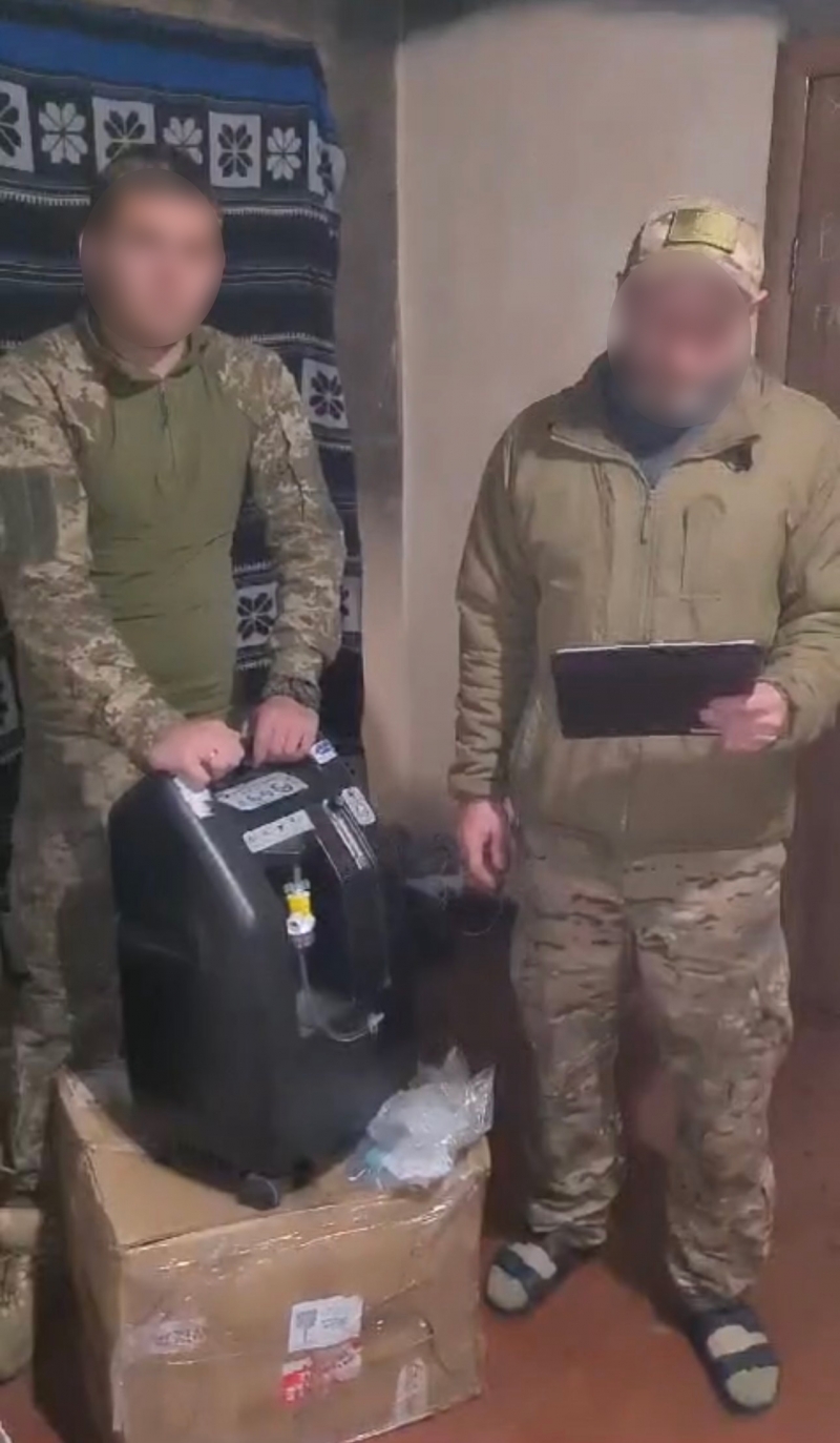 14.11.2024 Громадський дипломат ГО &laquo;Міжнародна дипломатична місія &laquo;ОБСЕ&raquo; Сергій Савчук з волонтерами передав допомогу нашим захисникам!