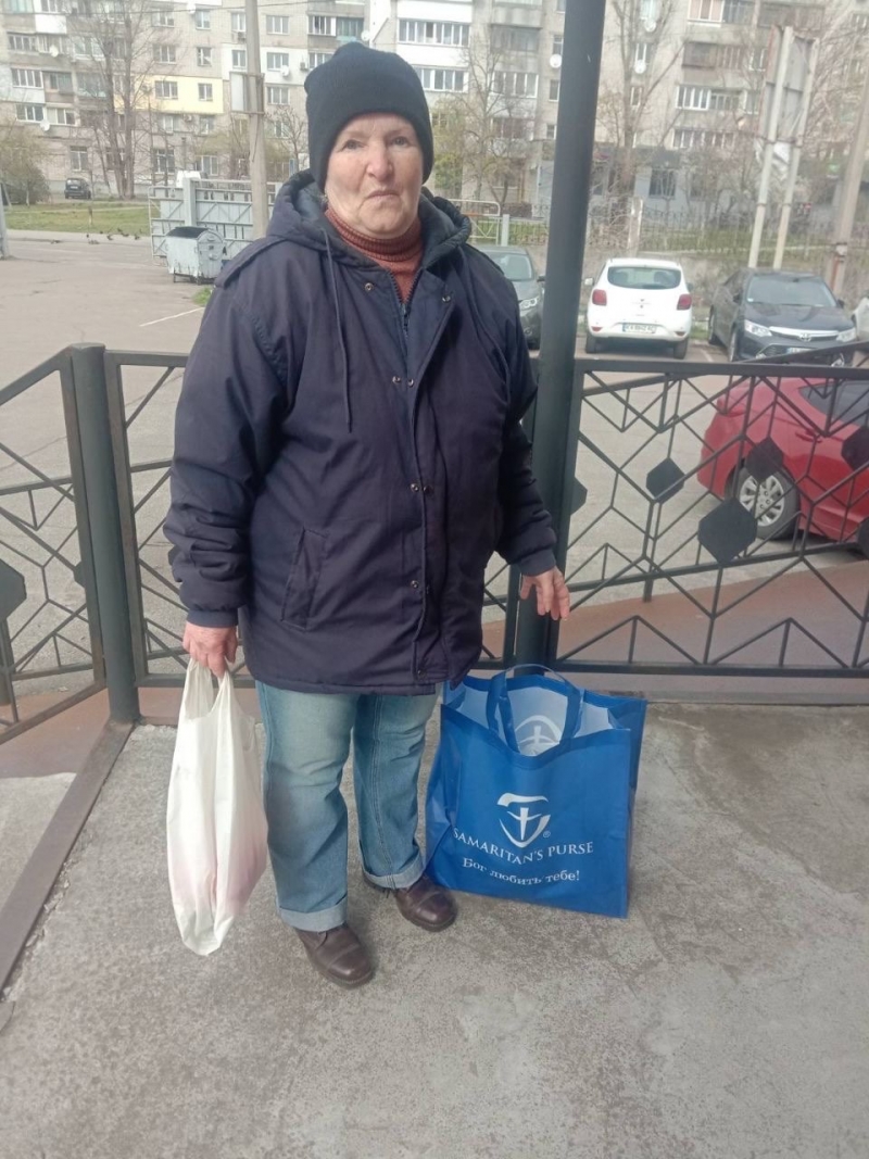 13.04.2025 Продовжуємо робити добрі справи!  Член правління (громадський дипломат) ГО &laquo; Міжнародна Дипломатична місія &laquo;ОБСЕ&raquo; Самсон Загоруйко передав малозабезпеченим продукти харчування.