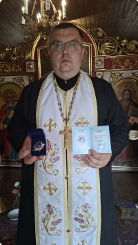 7.08.2026 керівництво ГО &laquo;Міжнародної Дипломатичної Місії &laquo;ОБСЕ&raquo; нагородила Священника-волонтера Ярославського Дмитро Ігоровича орденом &laquo;Миру&raquo; другого ступеню.