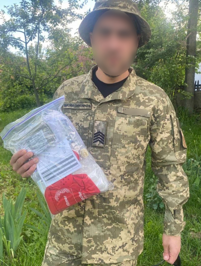 31.05.2024 Громадський дипломат ГО &laquo;Міжнародна дипломатична місія &laquo;ОБСЕ&raquo; Сергій Савчук з волонтерами передав медичні комплекти нашим захисникам!