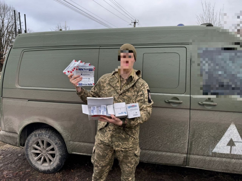 24.01.2025 Громадський дипломат ГО &laquo;Міжнародна дипломатична місія &laquo;ОБСЕ&raquo; Сергій Савчук з волонтерами передав допомогу нашим захисникам!