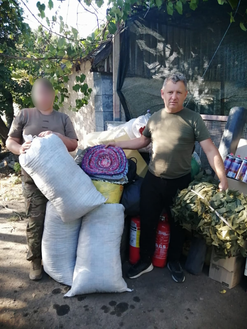 1.10.2024 Продовжуємо робити добрі справи. Знову в дорозі! Громадський дипломат ГО &laquo;Міжнародної Дипломатичної Місії &laquo;ОБСЕ&raquo; Приходько Григорій Дмитрович з волонтерами привіз маскувальні сітки та іншу допомогу нашим захисникам.