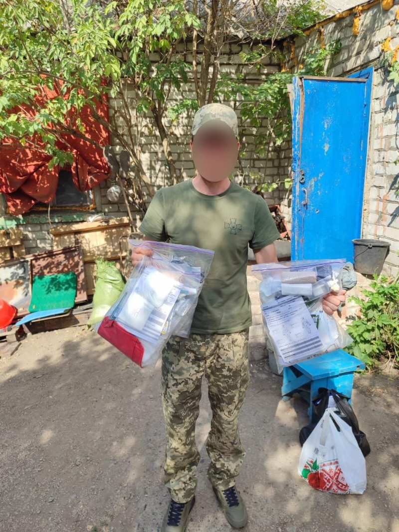 22.07.2024 Громадський дипломат ГО &laquo;Міжнародна дипломатична місія &laquo;ОБСЕ&raquo; Сергій Савчук з волонтерами передав медичні комплекти нашим захисникам!