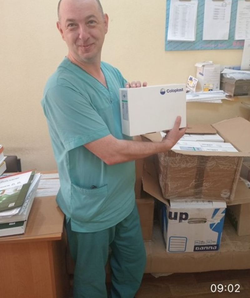 24.07.2024 громадський дипломат ГО &laquo;Міжнародна Дипломатична місія &laquo;ОБСЕ&raquo; Володимир Мисенко  передав допомогу реанімації 25-й лікарні міста Харкова.