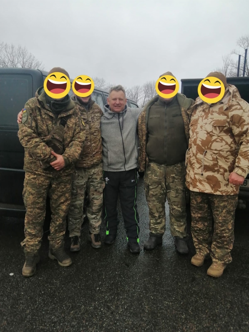 7.12.2024 Продовжуємо робити добрі справи. Знову в дорозі! Громадський дипломат ГО &laquo;Міжнародної Дипломатичної Місії &laquo;ОБСЕ&raquo; Приходько Григорій Дмитрович з волонтерами привіз допомогу нашим захисникам.