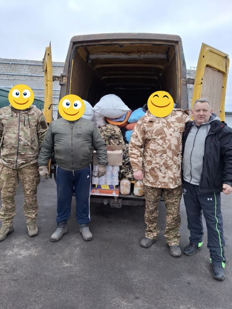 29.01.2025 Продовжуємо робити добрі справи. Знову в дорозі! Громадський дипломат ГО &laquo;Міжнародної Дипломатичної Місії &laquo;ОБСЕ&raquo; Приходько Григорій Дмитрович з волонтерами привіз допомогу нашим захисникам на Донбас.