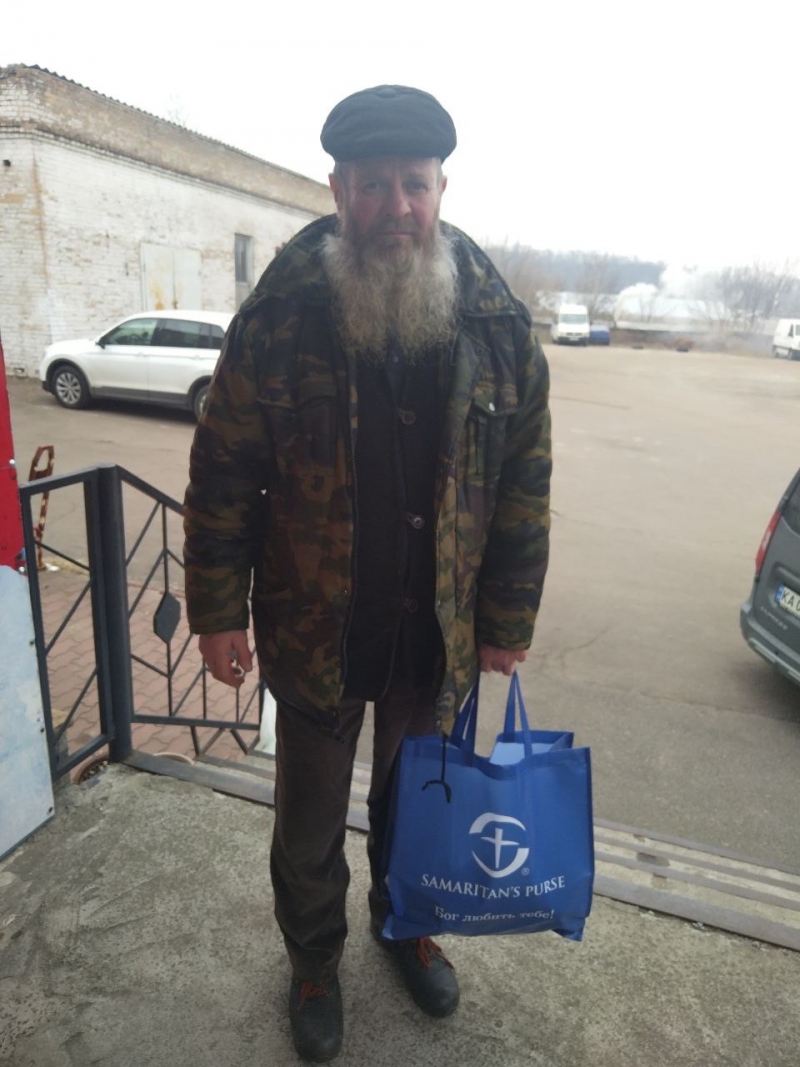 21.02.2025 Продовжуємо робити добрі справи!  Заступник голови правління (громадський дипломат) ГО &laquo; Міжнародна Дипломатична місія &laquo;ОБСЕ&raquo; Володимир Загоруйко передав продукти харчування малозабезпеченим.